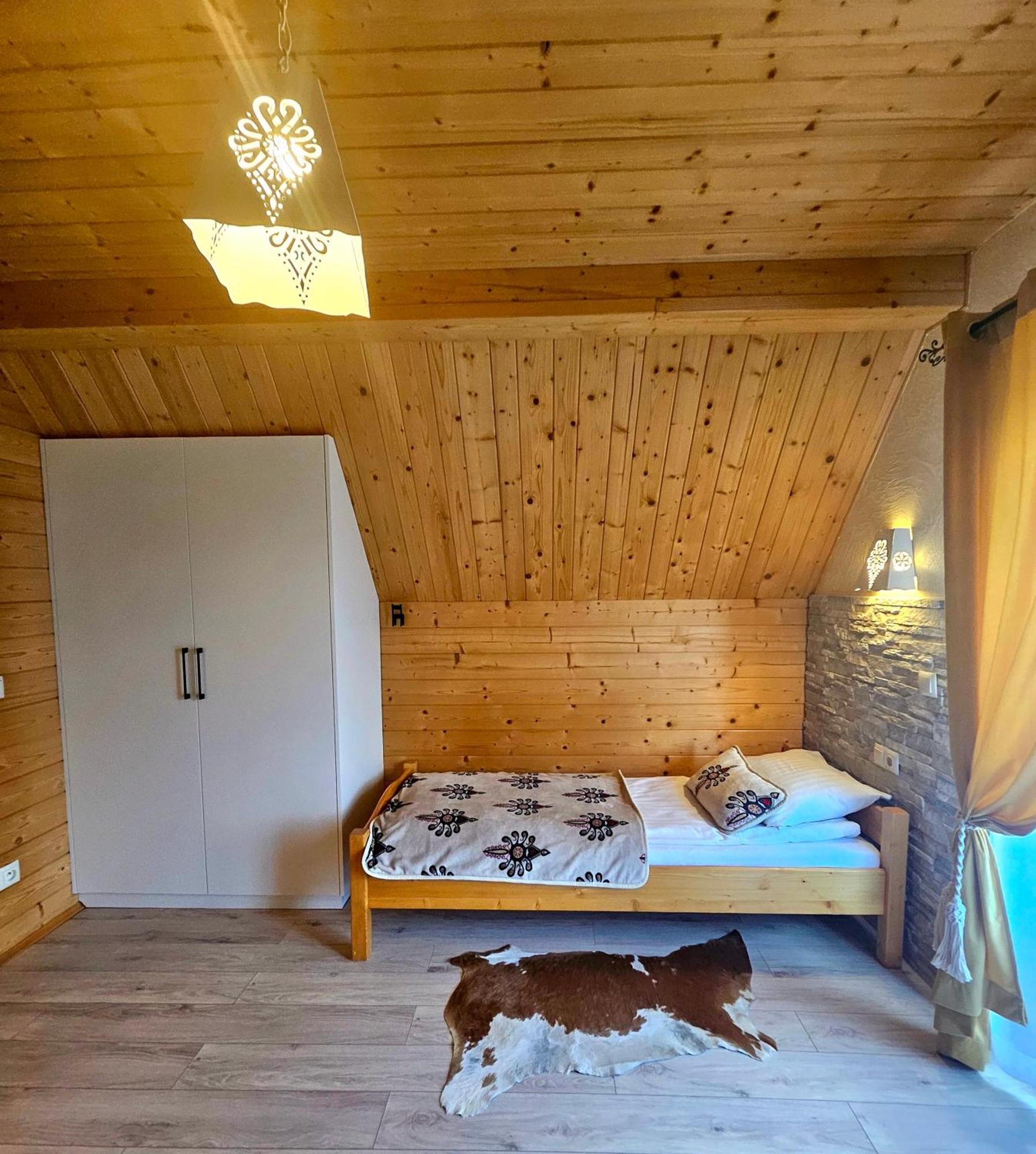Goralska Chatka 2 Highland Cottage - Split Ac, Jacuzzi, Sauna, Private Parking, Mountains View, Garden, Закопане Екстер'єр фото
